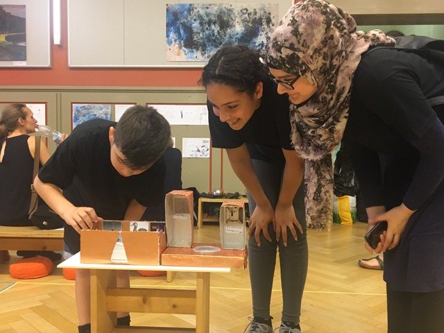 Hey Siri! Was ist ein Kurator?